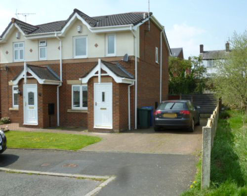 For sale 2 bed semi in Middleton.